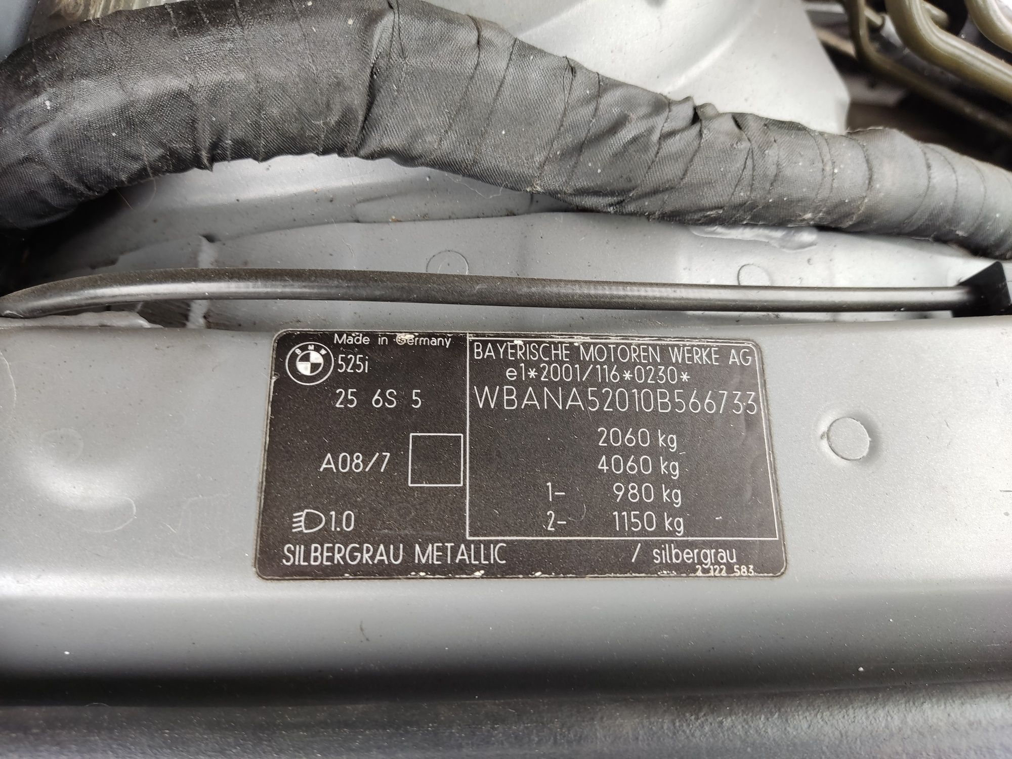 Karoseria BMW E60 E61 SILBERGRAU METALLIC A08 Maska Zderzak Błotnik