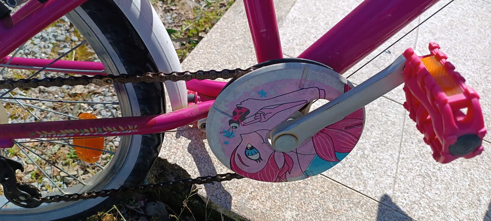 Bicicleta menina