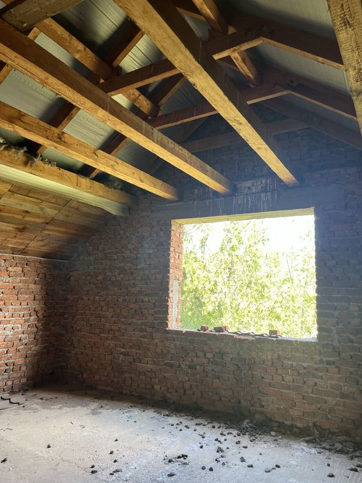 Недобудова 235 м2 приват ділянка 12 сот Берегово винзавод «Чізай»