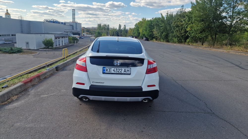 Продам власний улюблений авто Honda crosstour 2,4 в ідеальному стані