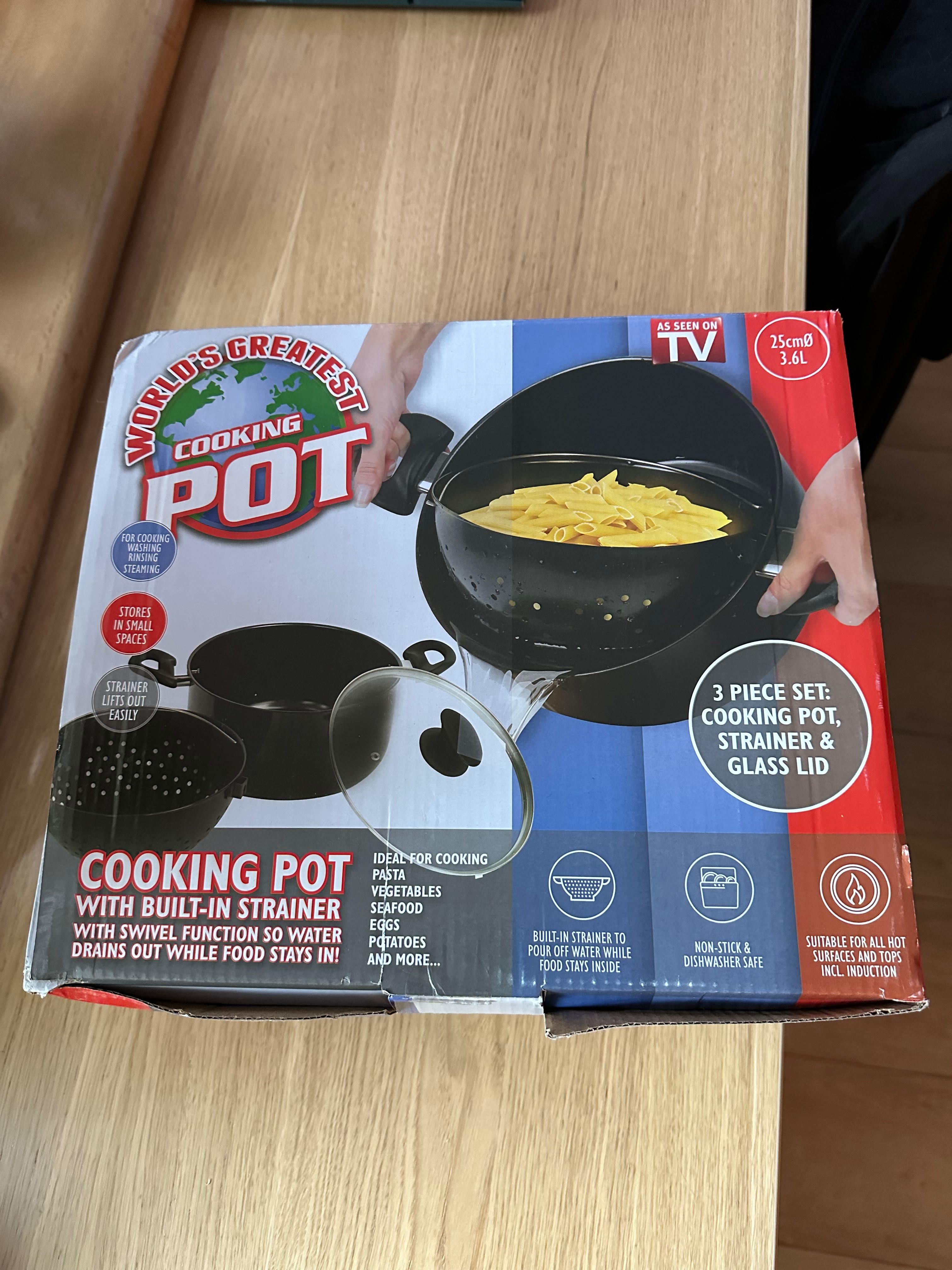 Garnek z durszlakiem i pokrywką