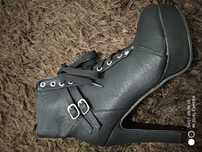 Botas novas n.38