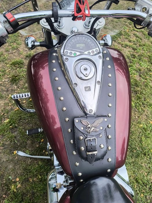 Honda VTX motocykl honda z odzieżą stan igła
