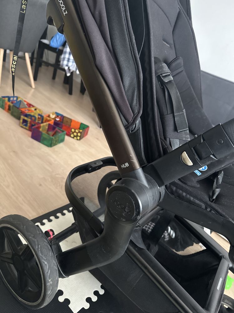 Joolz hub + wózek spacerowy czarny