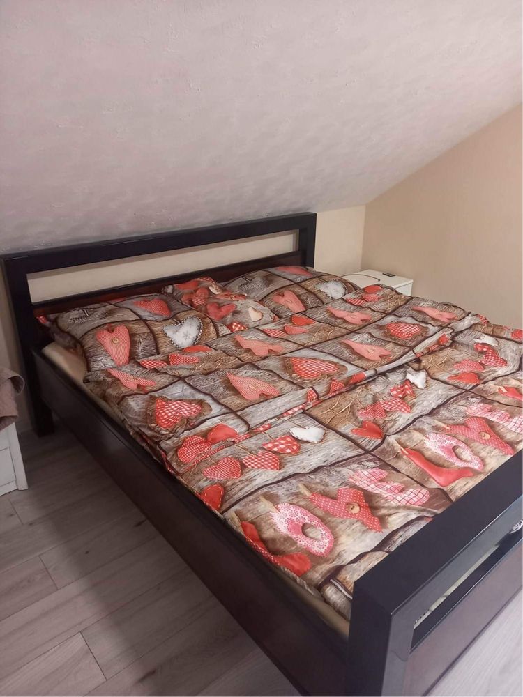 Łóżko sypialniane drewno/metal