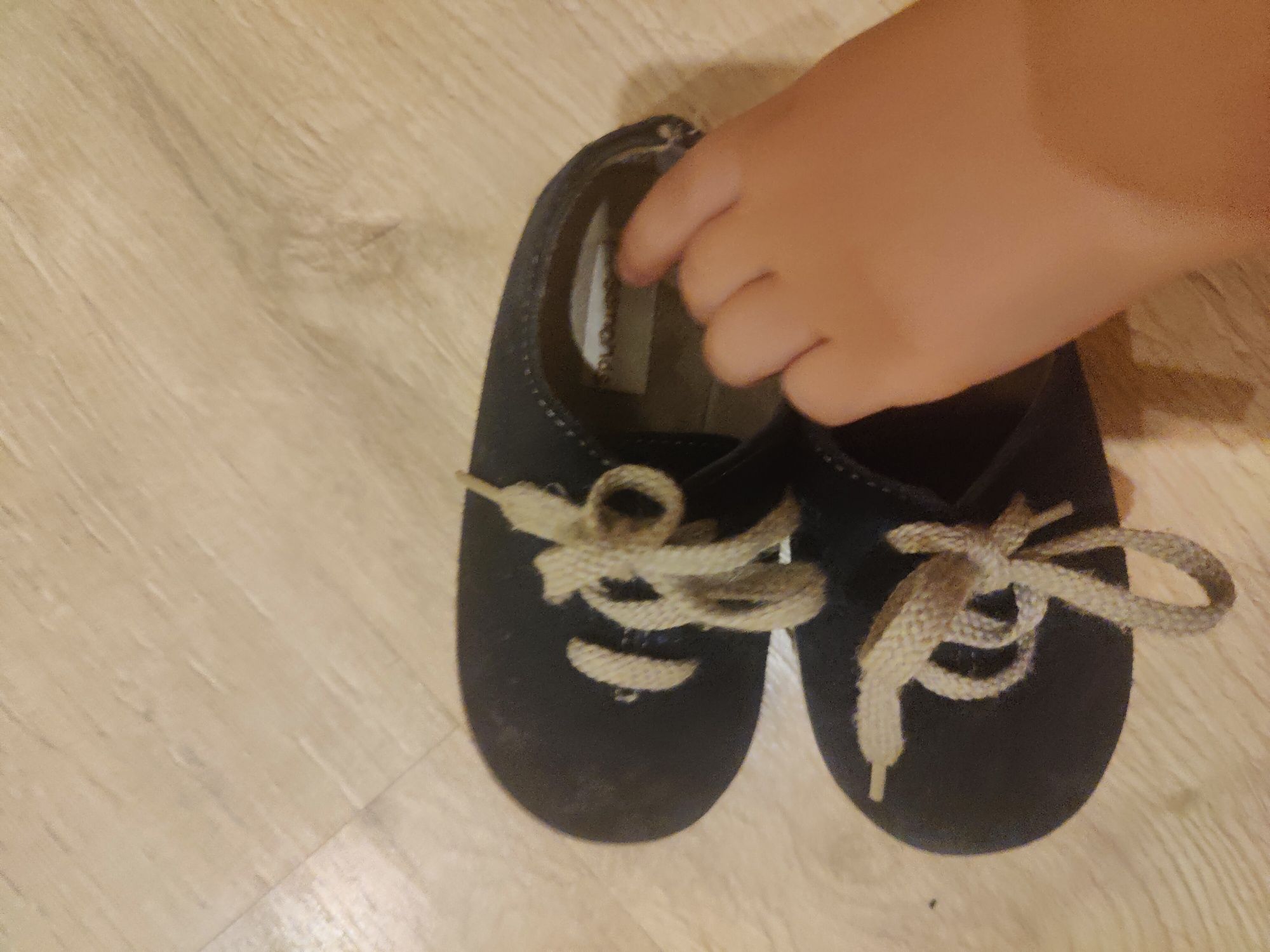 Sapatos criança tamanho 23 Pisamonas