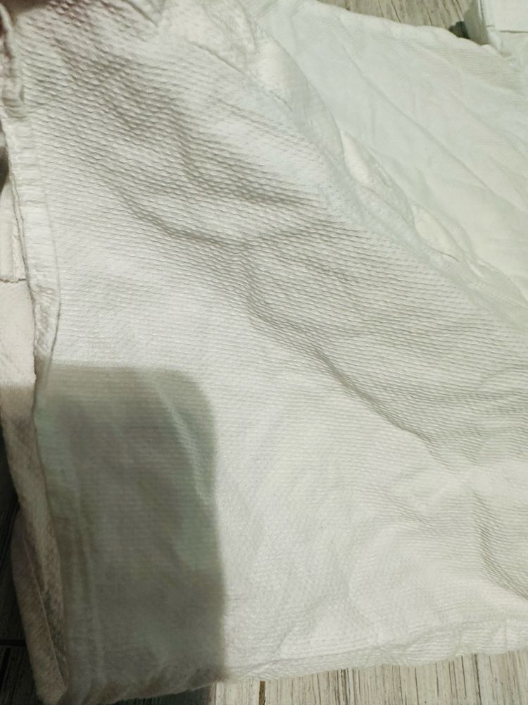 Koszule z krótkim rękawem biała faktura i palmy 98-104