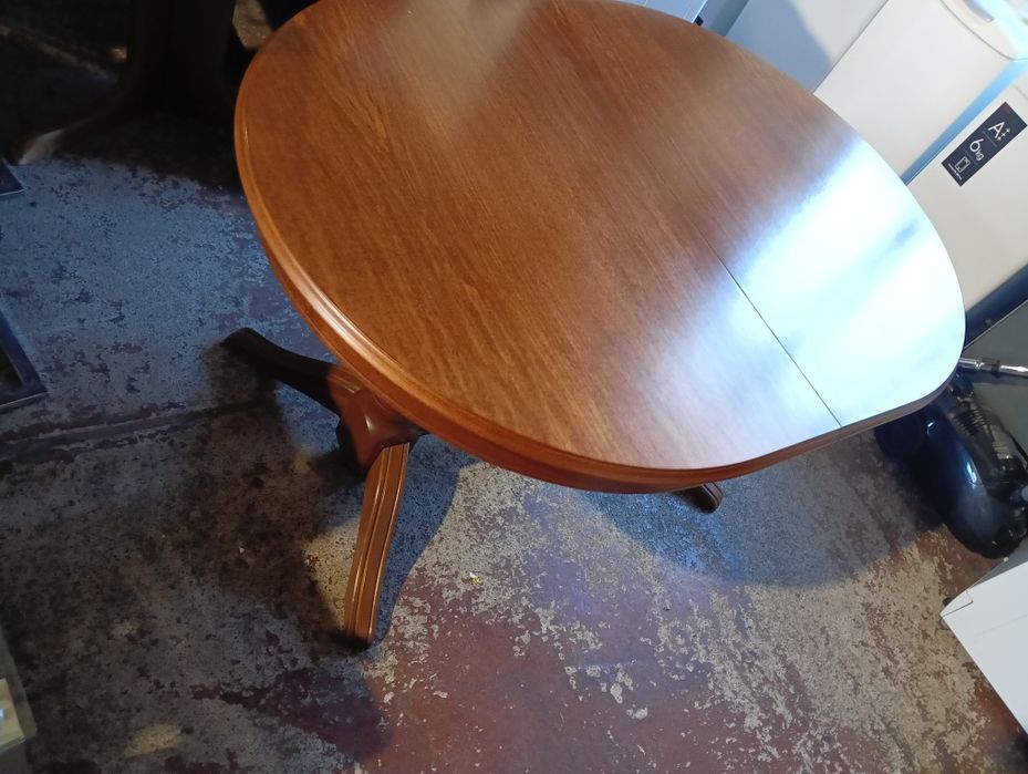 Stół Rozkładany  owalny