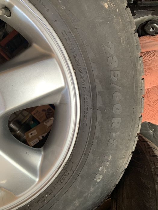 Продам диски Тойота с резиной 5/150 r18