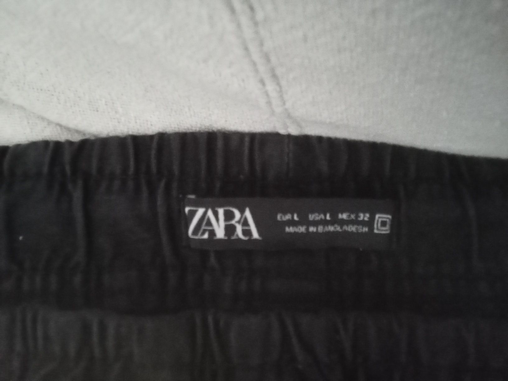 Calças pretas zara