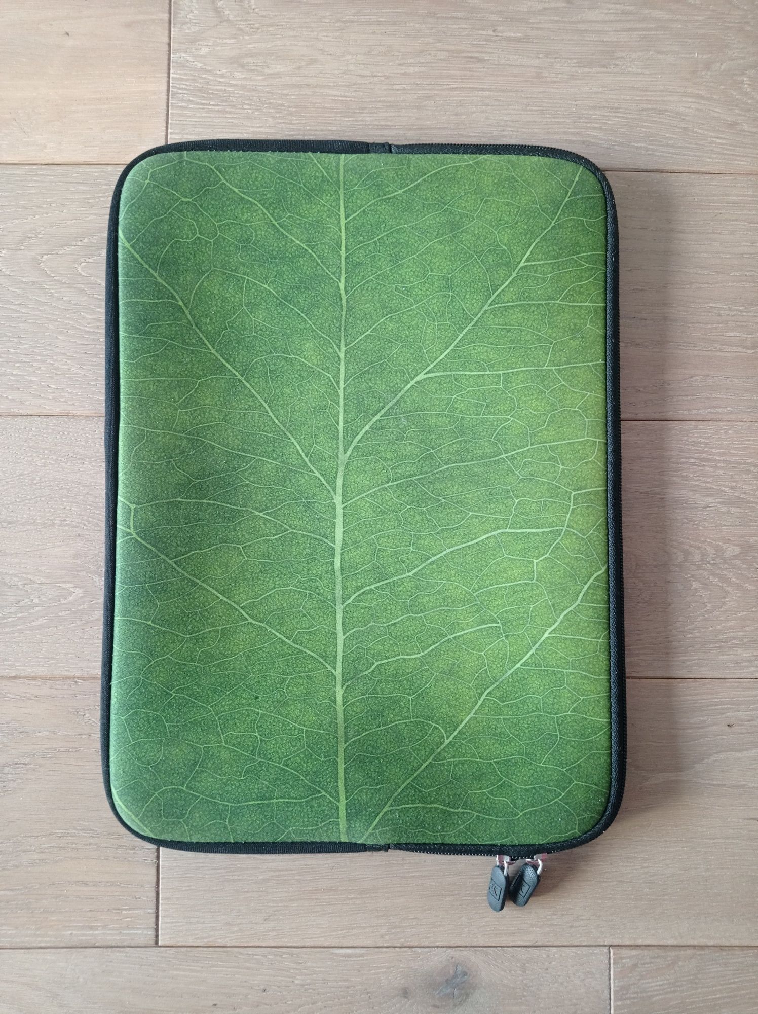 Uniwersalny pokrowiec etui torba na laptop notebook jak nowa