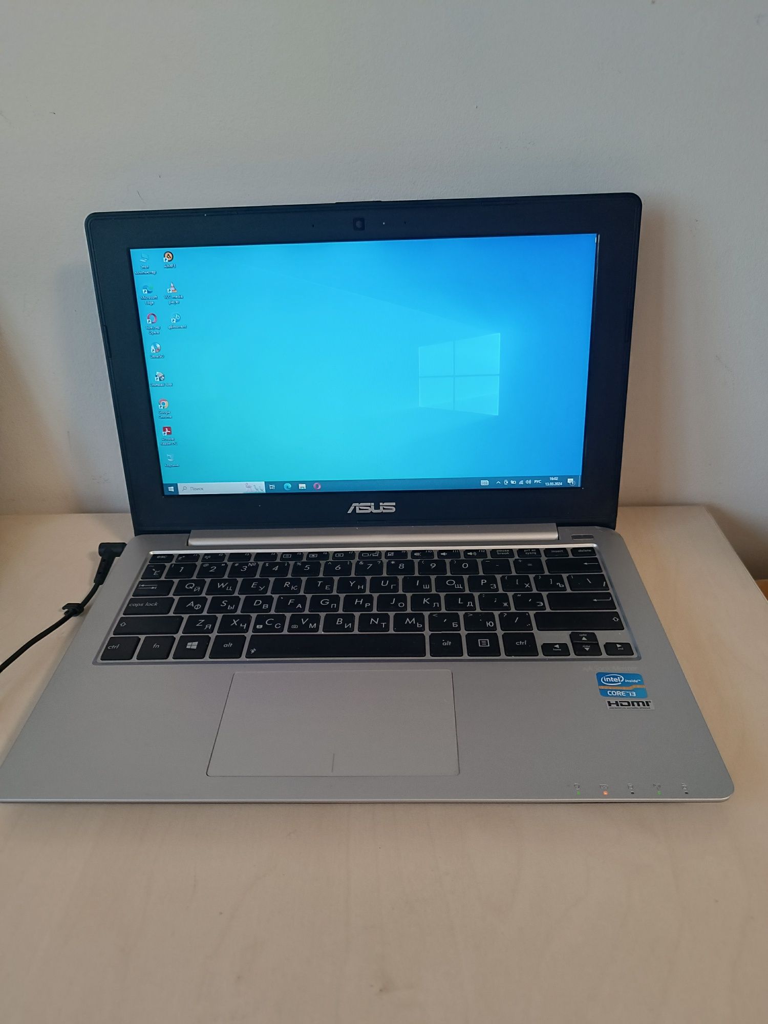 Ноутбук Asus X210E (i3/SSD + сумка)