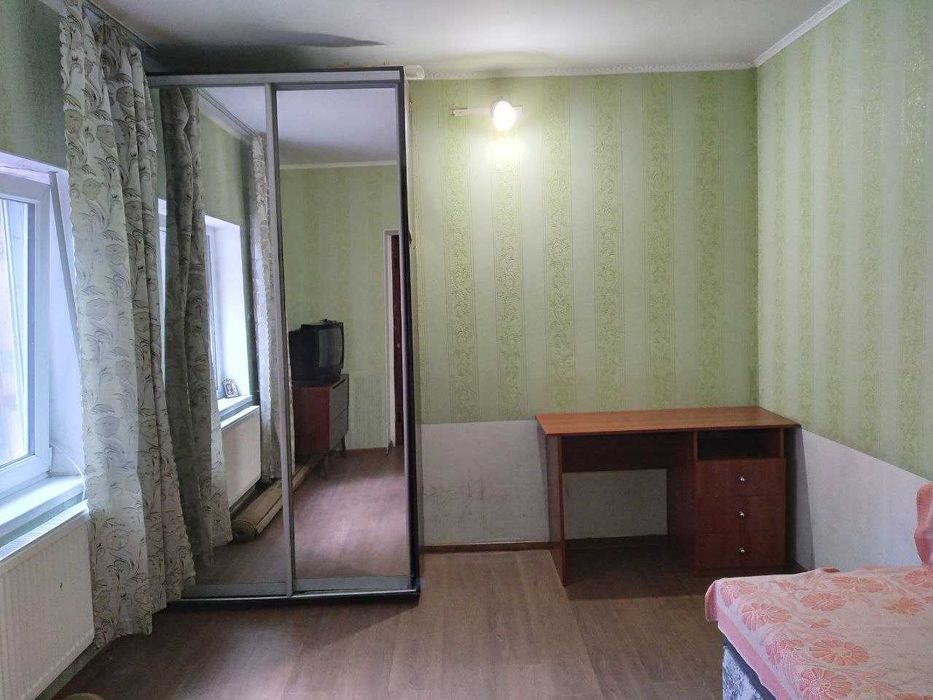 Продам квартиру з розстрочкою вПересипьському районі!