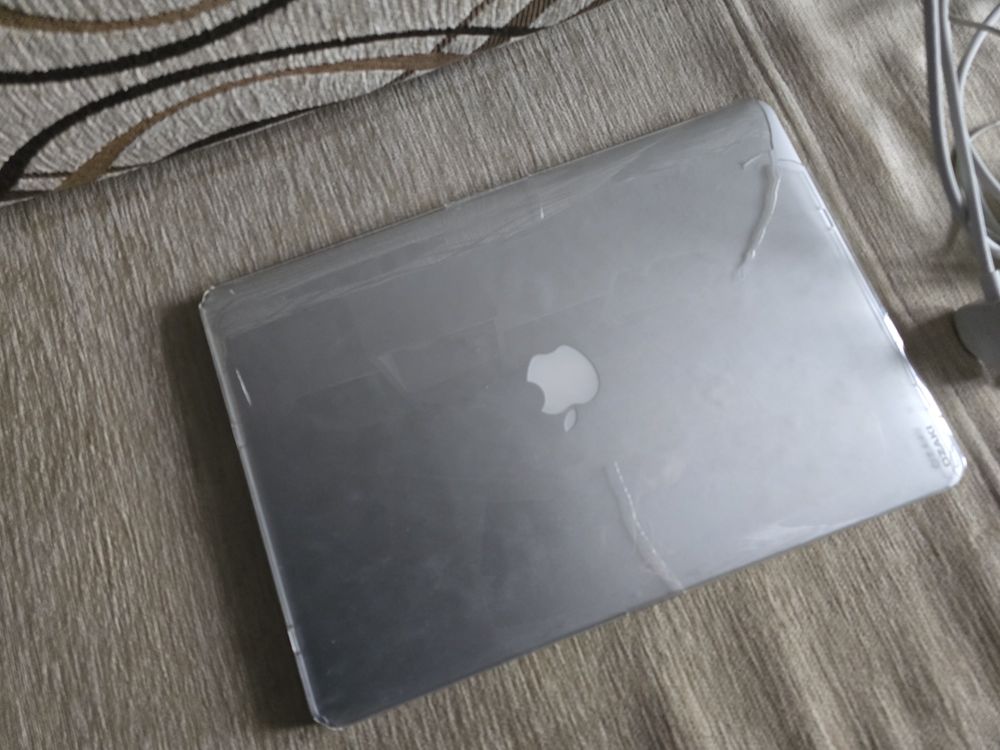 Laptop Apple MacBook Pro 15" 2015 i7 16GB / 256 GB Etui BDB