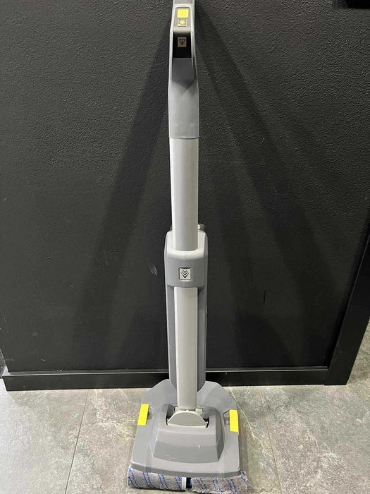 Mop elektryczny Kärcher Professional BR 30/1 C