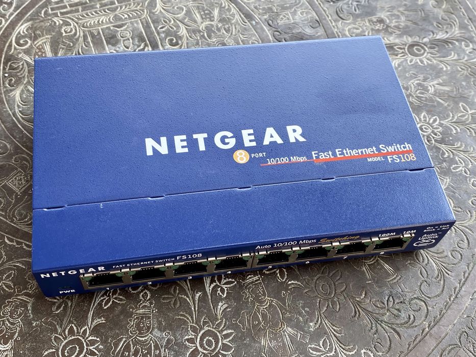 Switch NETGEAR FS108