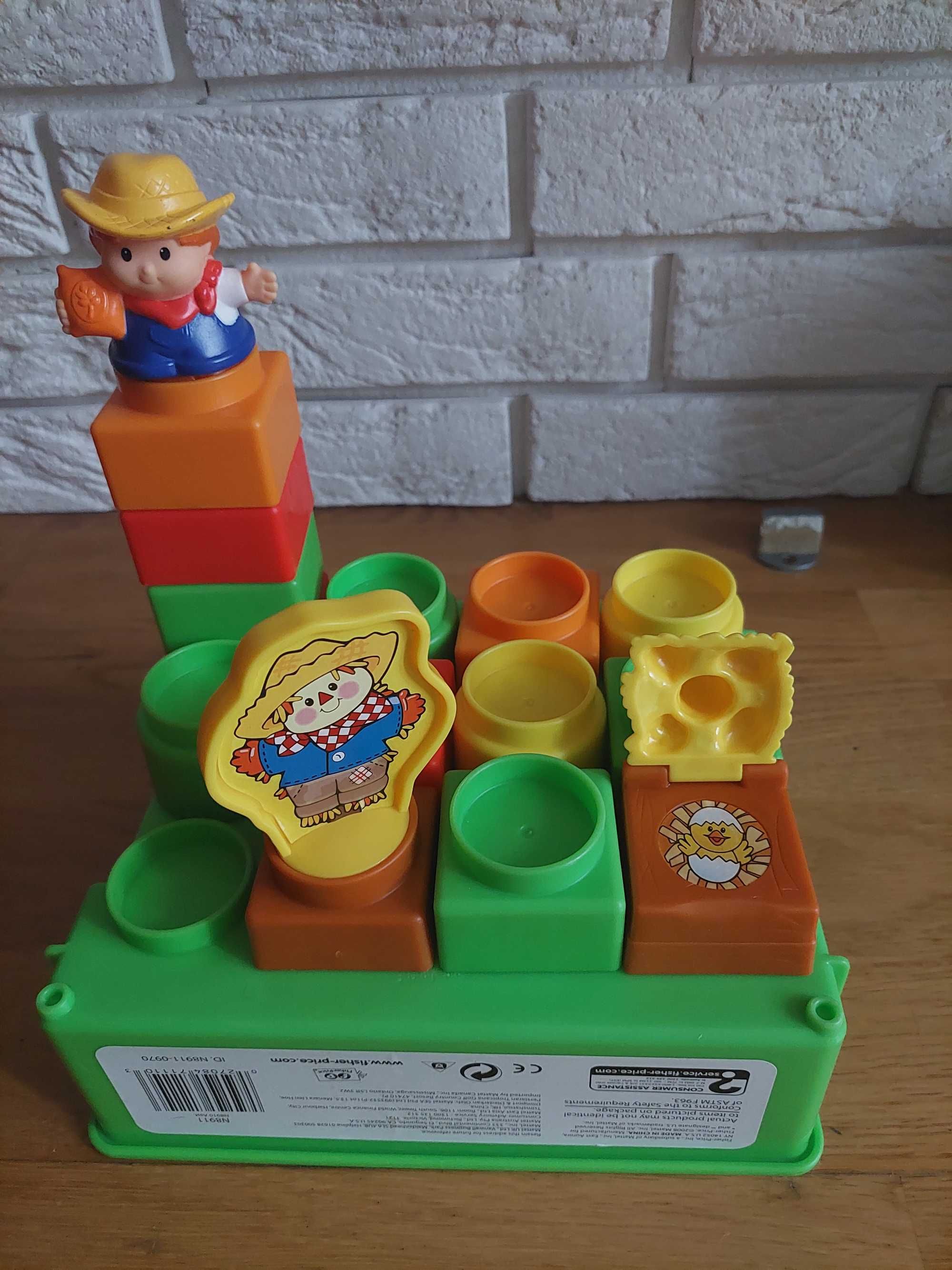 Перший конструктор для малюка від Fisher Price