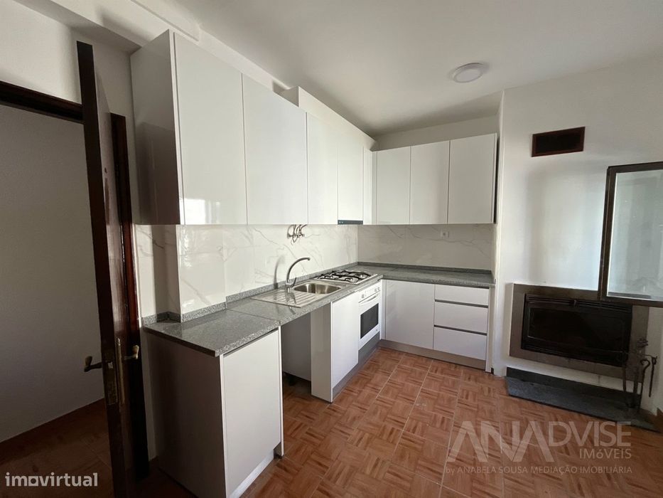 Moradia Geminada T3+1 Venda em Viseu,Viseu