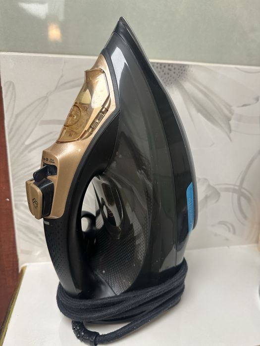 Żelazko uzywane Philips Perfect Care Power Life