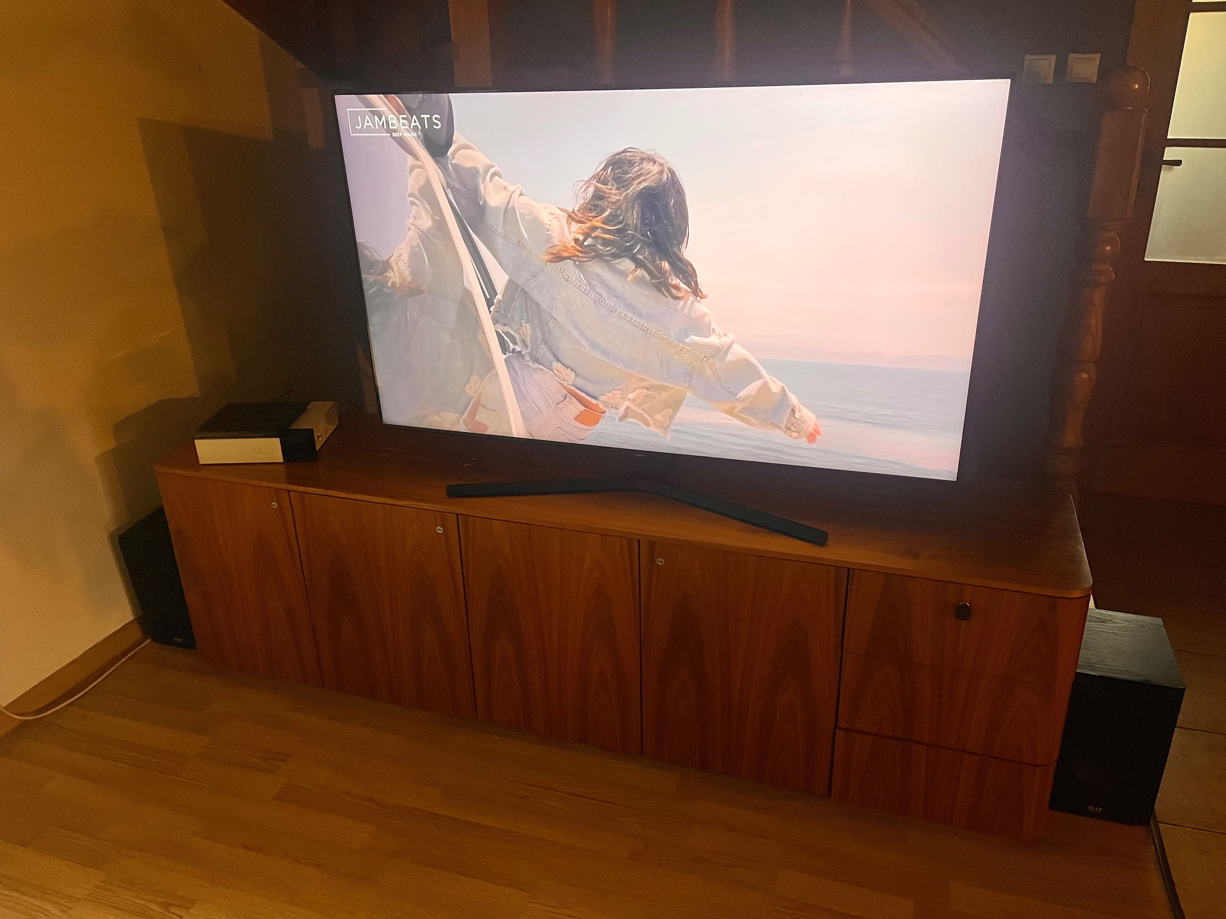 Szafka RTV pod telewizor