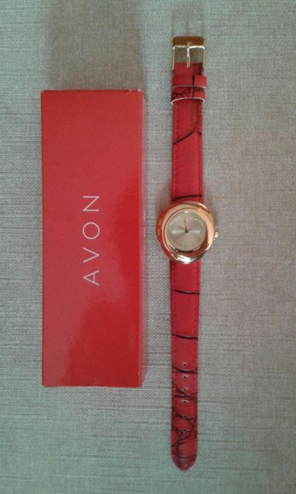 NOWY zegarek AVON