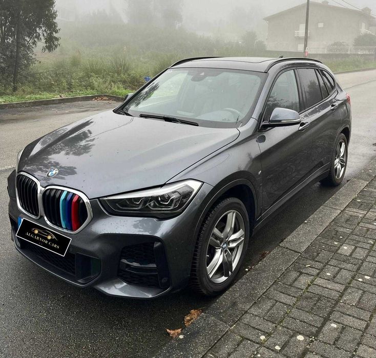 BMW X1 pack M Full extras ..