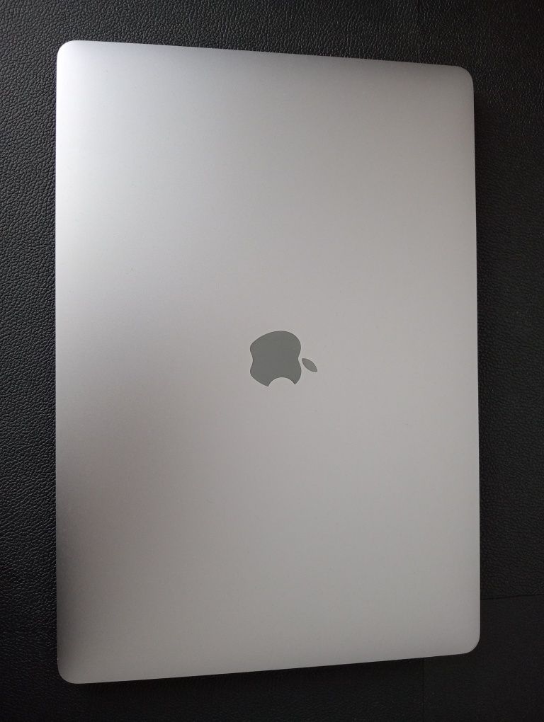 Apple MacBook Pro 15" 2017