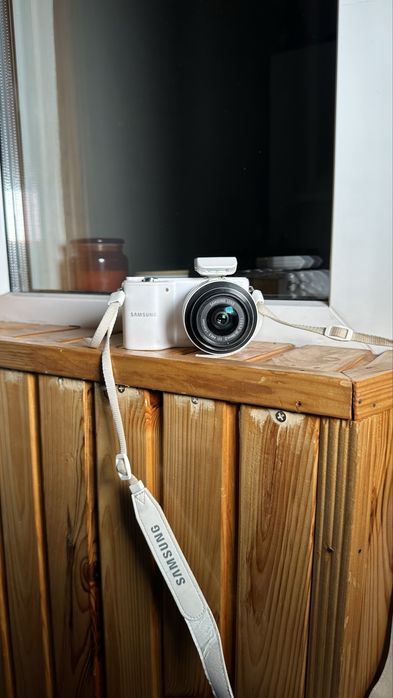 Фотоаппарат Samsung NX 2000