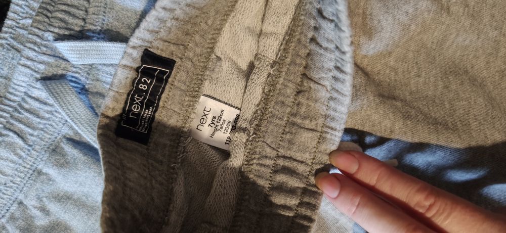 Тоненькі шорти 6-7 років, 116-122 см