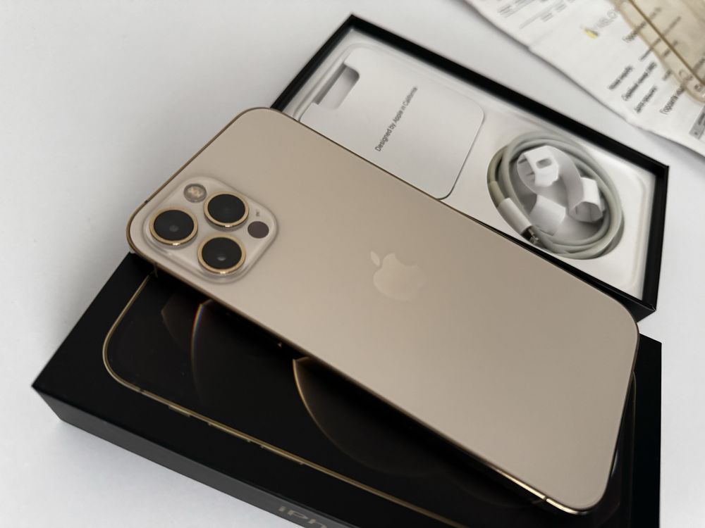 iPhone 12 pro 256 gold