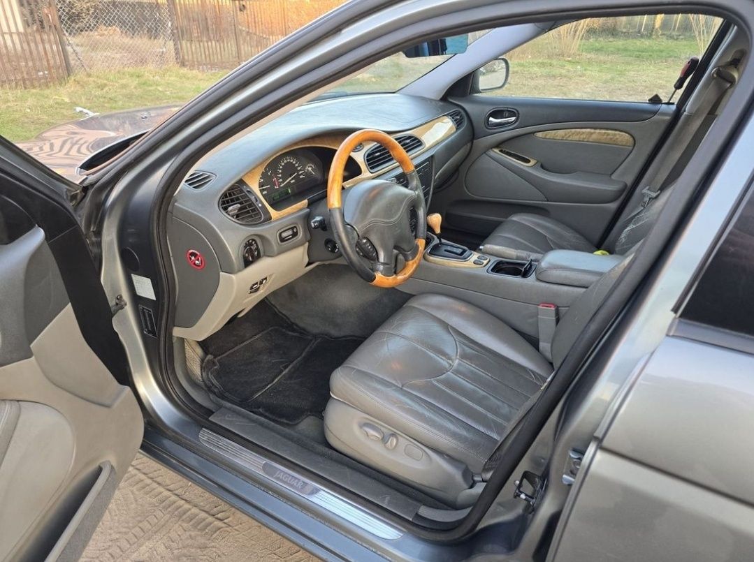 Jaguar s-tape 3.0 V6 Benzyna 2004r – Luksus i Klasyka! Zarejestrowany