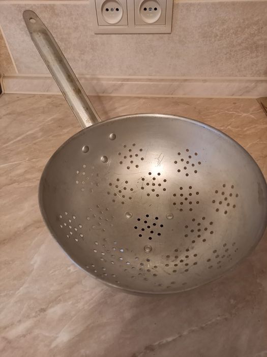 Дуршлаг алюминиевый