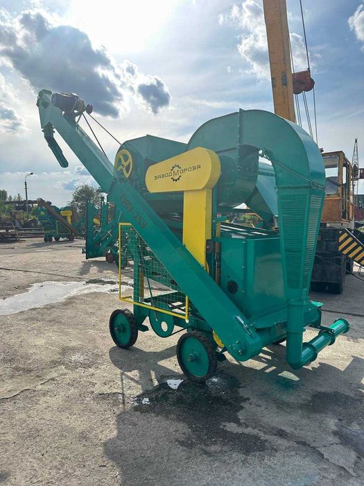 ОВС-25,Очисник вороху, віялка стаціонарна(зерноочистительная машина