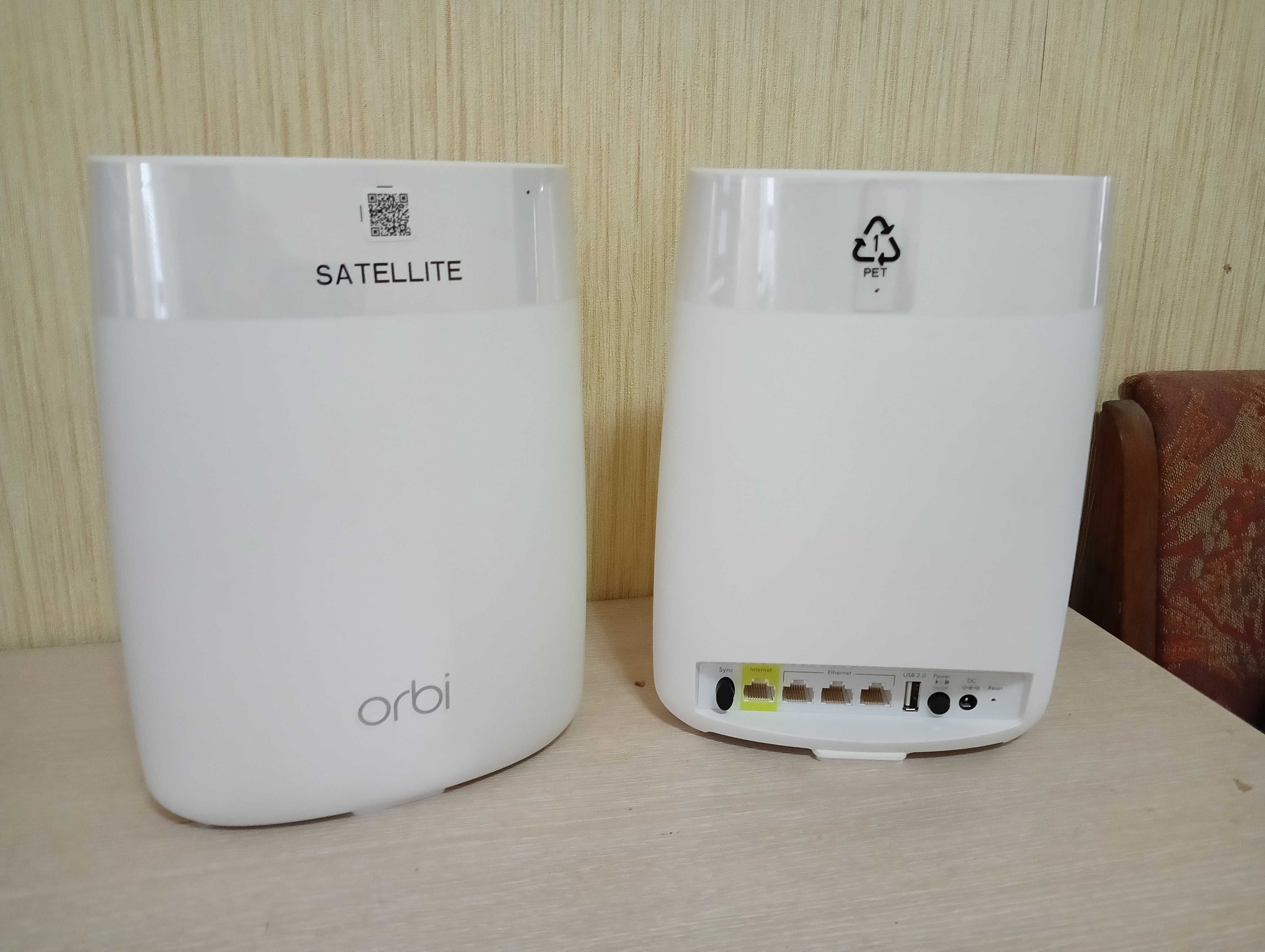 NETGEAR Orbi RBK50 AC3000 mesh система