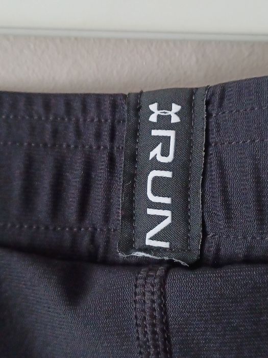 Legginsy sportowe damskie 7/8  run rozm L  Under Armour