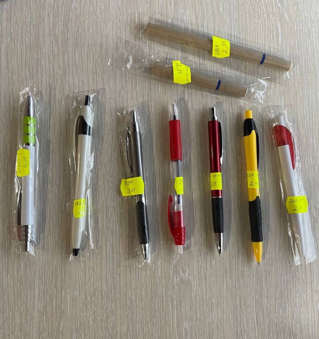 Канцелярія в асортименті. Ціни вказані на товарі.