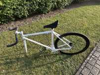 Rama singlespeed ostre koło