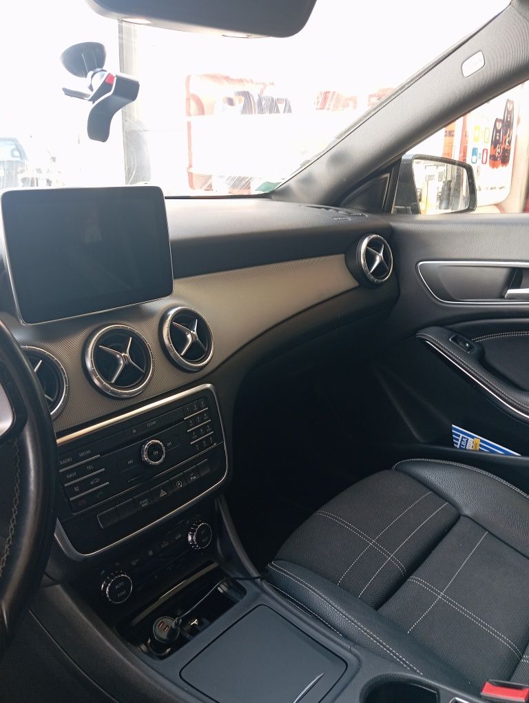 Mercedes Benz  CLA 220 4Matic 7 gtronic shotingbreak 177cv