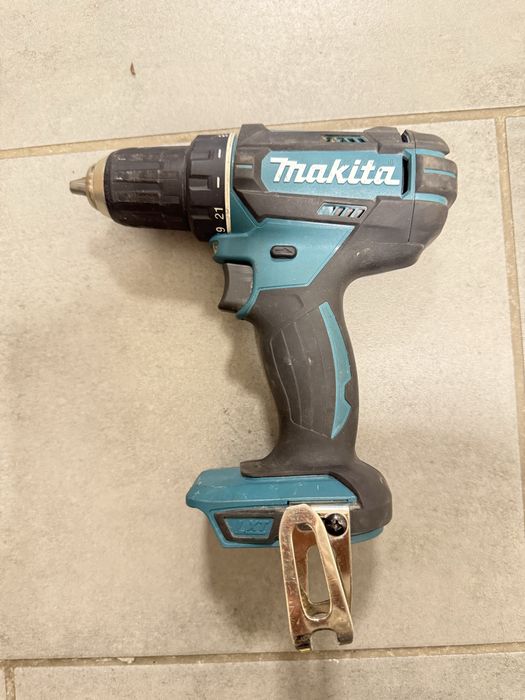 Makita wiertarko wkretarka  ddf482