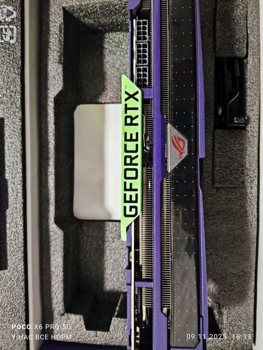 Відеокарта Asus ROG strix rtx 3080 eva edition