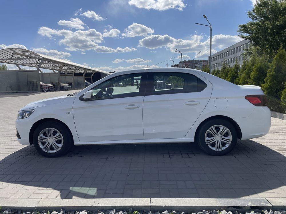 Peugeot 301 1.6L 2020 року