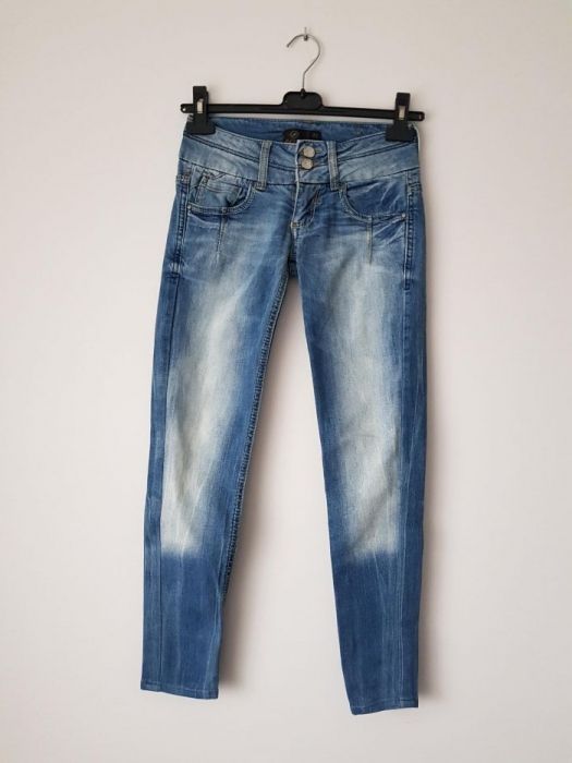 Spodnie jeansowe PULL&BEAR rozmiar 34/XS stan idealny