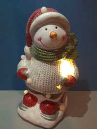 Bałwan Home&you  świeci mikołaj Święta ozdoba figurka