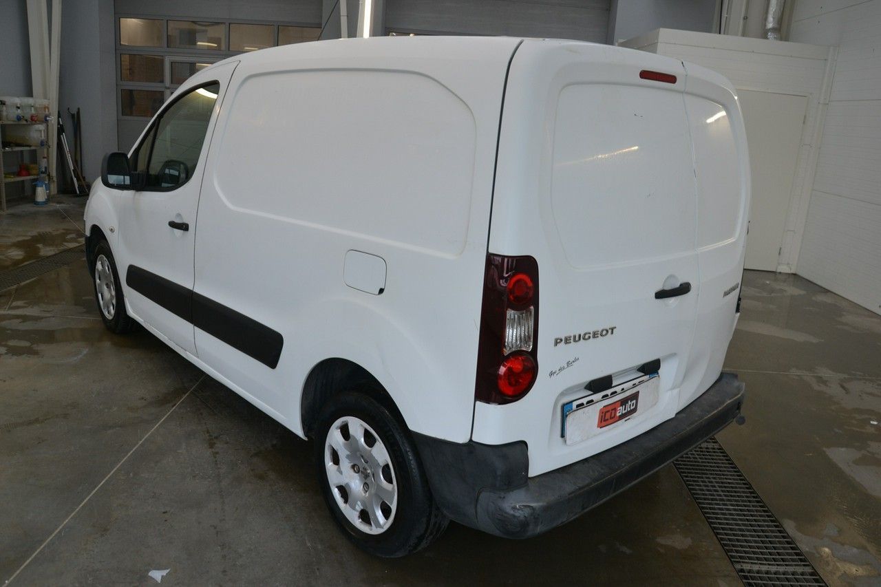 Peugeot Partner  1,6 hdi 90 ps* niskie spalanie * klimatyzacja * ICDauto