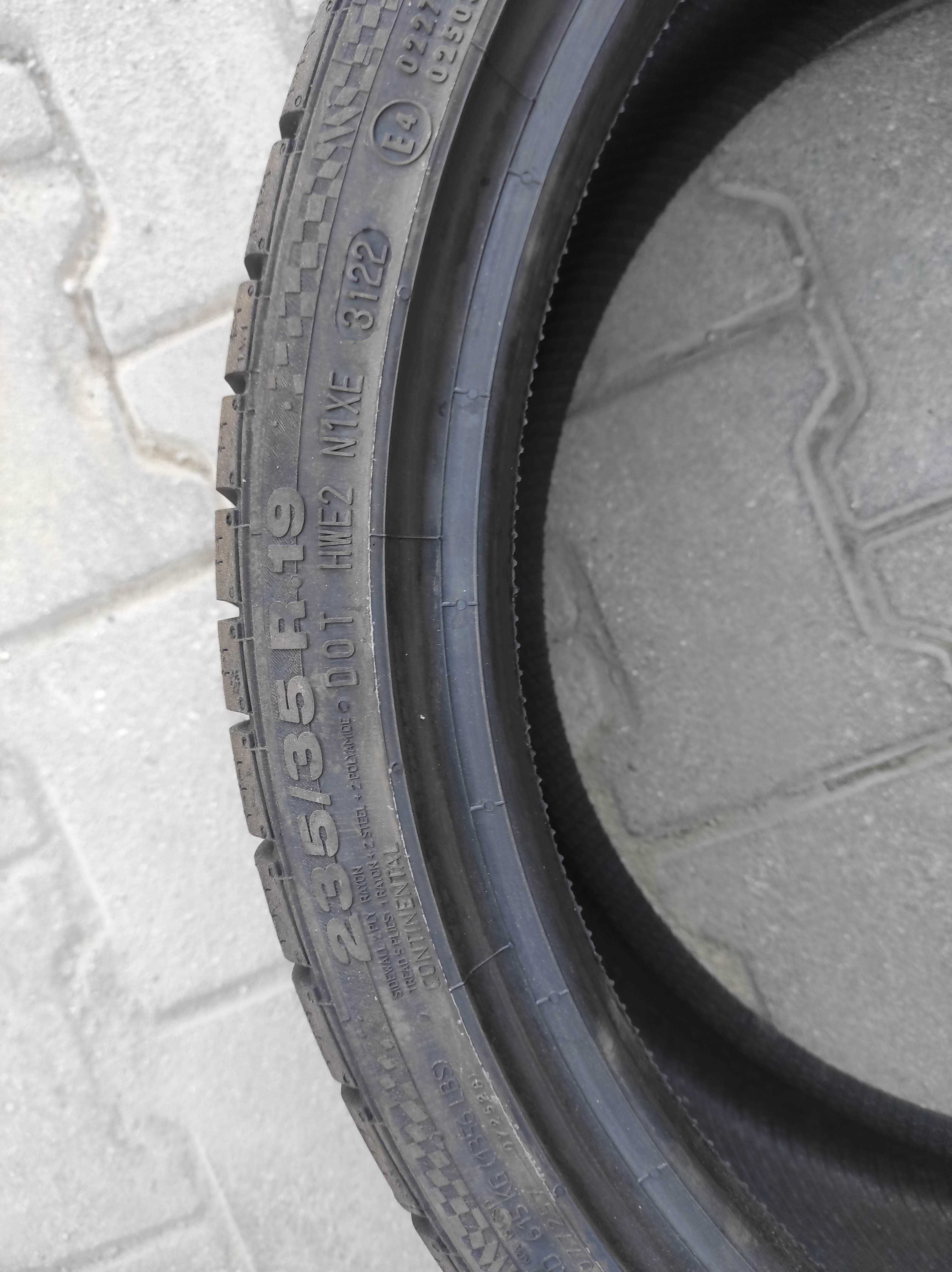 Opony zimowe  R-19  jak nowe