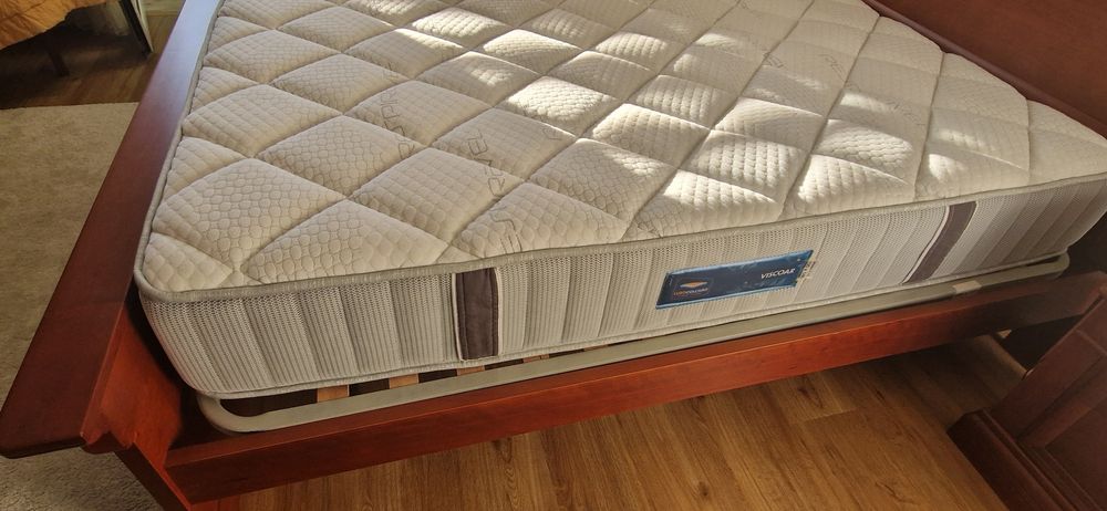 Colchão usado em bom estado 1,95 × 1,40