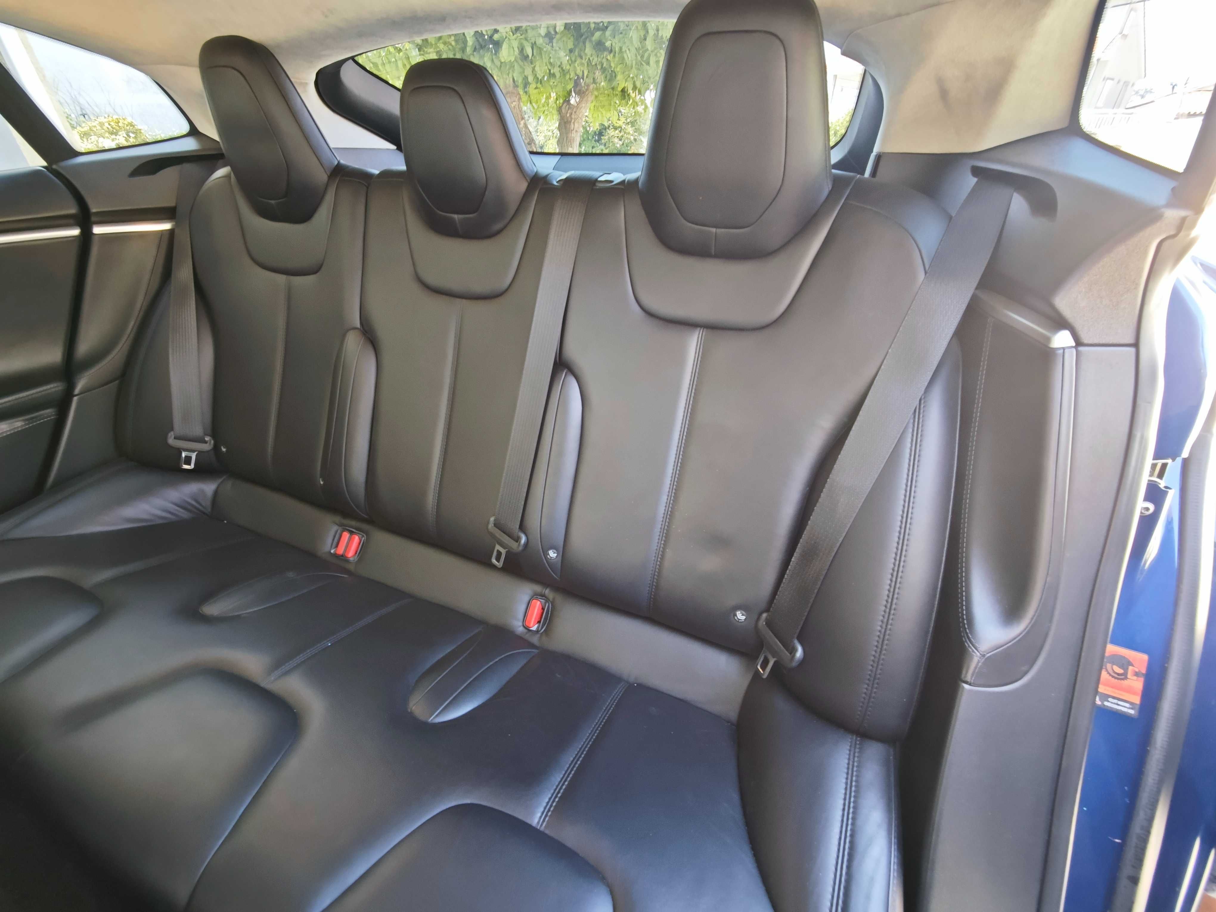 Telsa Model S 75D 2017 iva dedutível