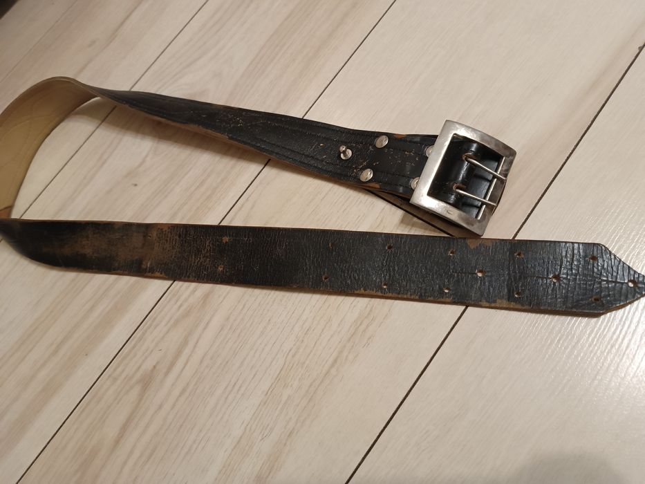 Stary oficerski pas skórzany wojskowy PRL