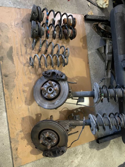 Стойки Стійки Пежо 3008 5008 Peugeot