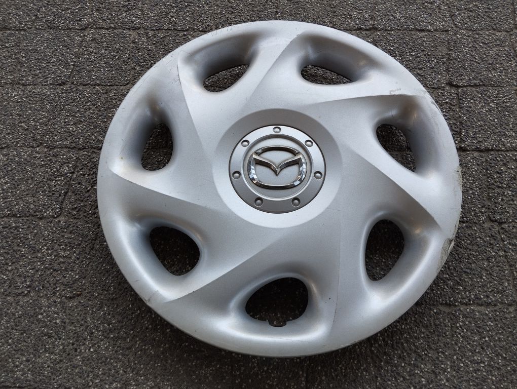 Kołpak Mazda 14" 323F 2425 pojedyncza sztuka